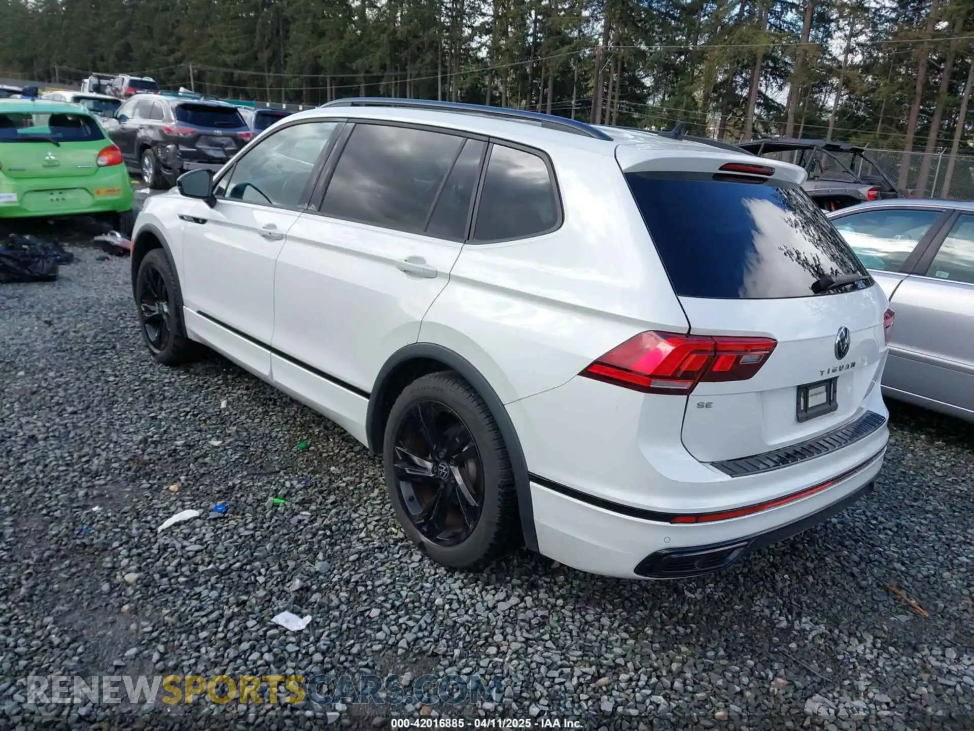 3 Photograph of a damaged car 3VVCB7AX3PM014446 VOLKSWAGEN TIGUAN 2023