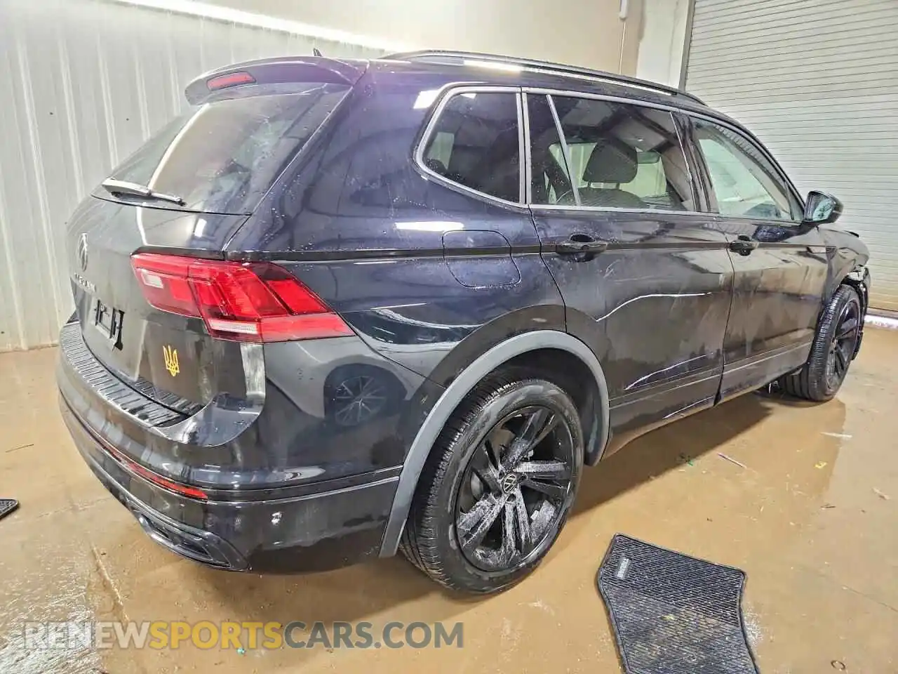 3 Photograph of a damaged car 3VVCB7AX3PM065512 VOLKSWAGEN TIGUAN 2023