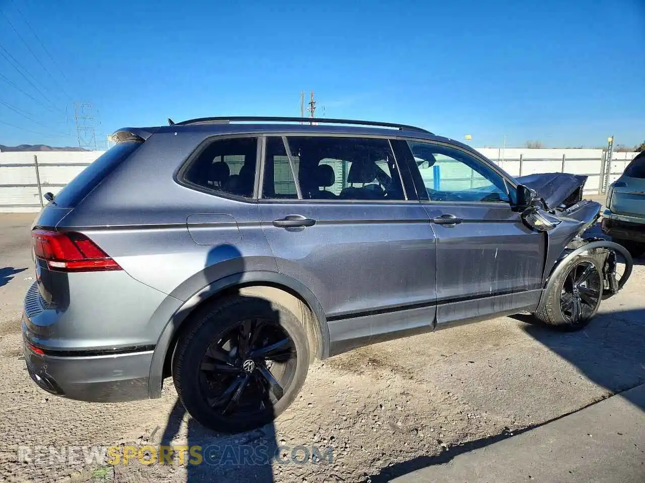 3 Photograph of a damaged car 3VVCB7AX3PM069673 VOLKSWAGEN TIGUAN 2023