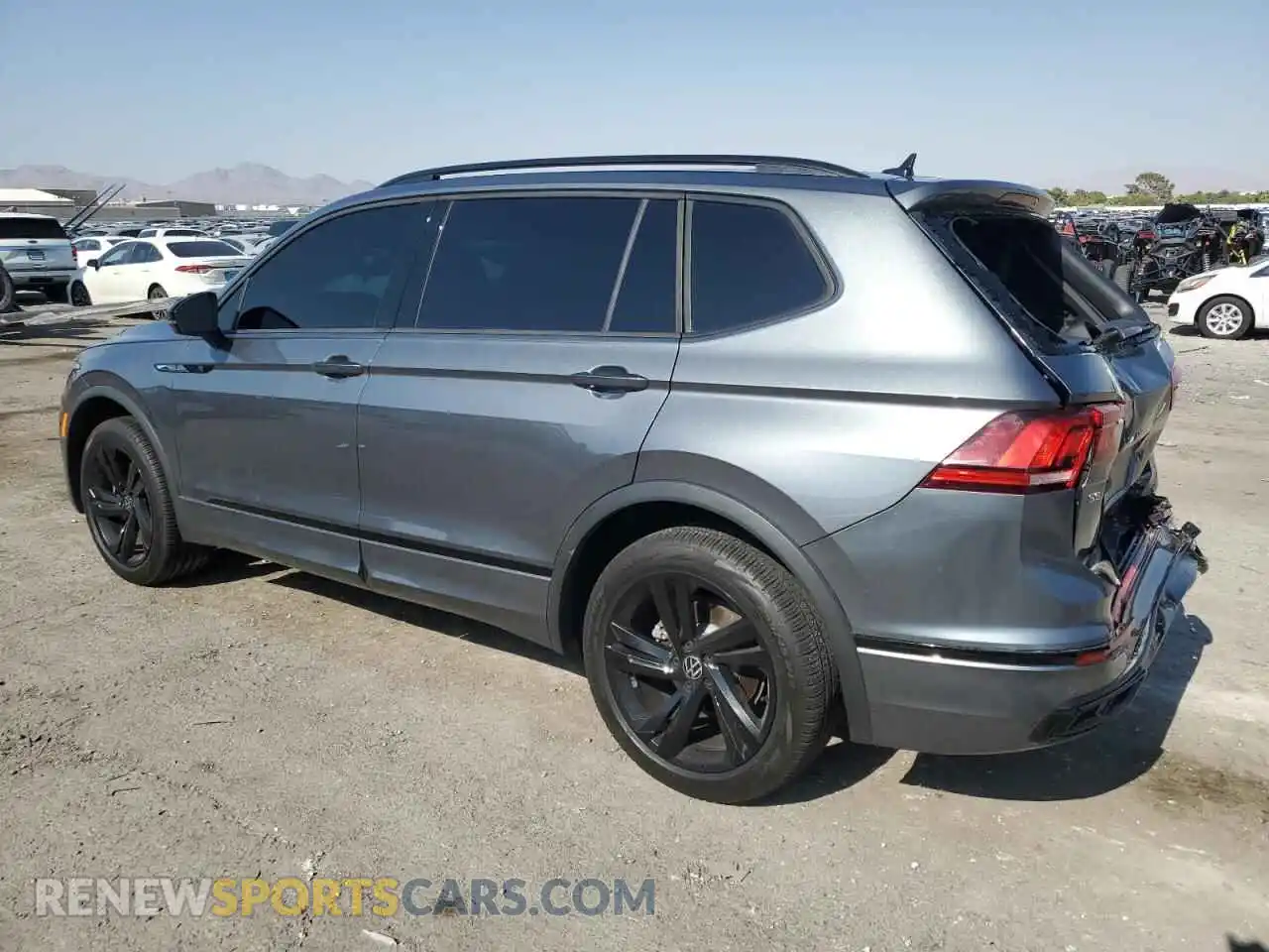 2 Фотография поврежденного автомобиля 3VVCB7AX3PM133601 VOLKSWAGEN TIGUAN 2023