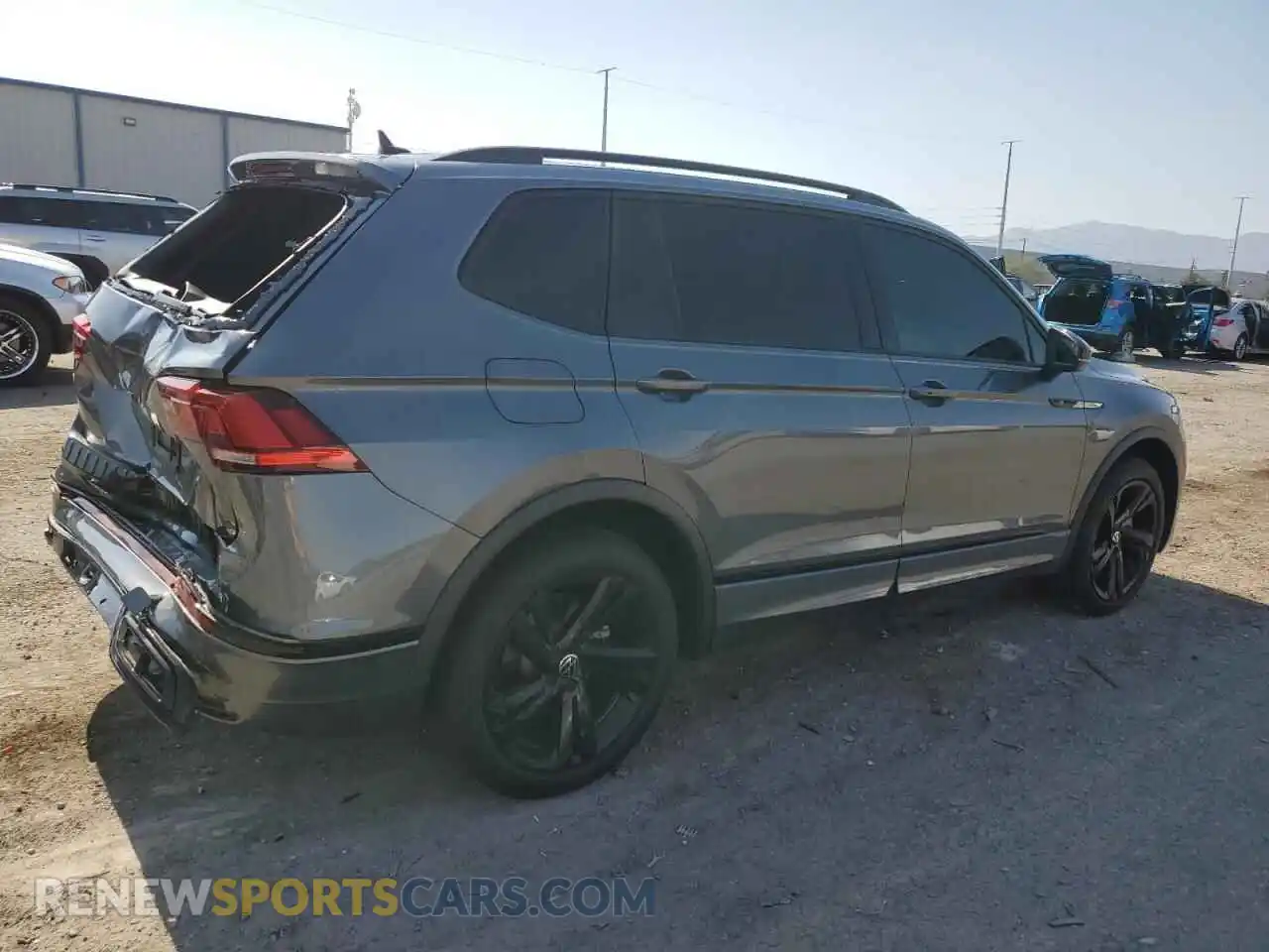 3 Фотография поврежденного автомобиля 3VVCB7AX3PM133601 VOLKSWAGEN TIGUAN 2023