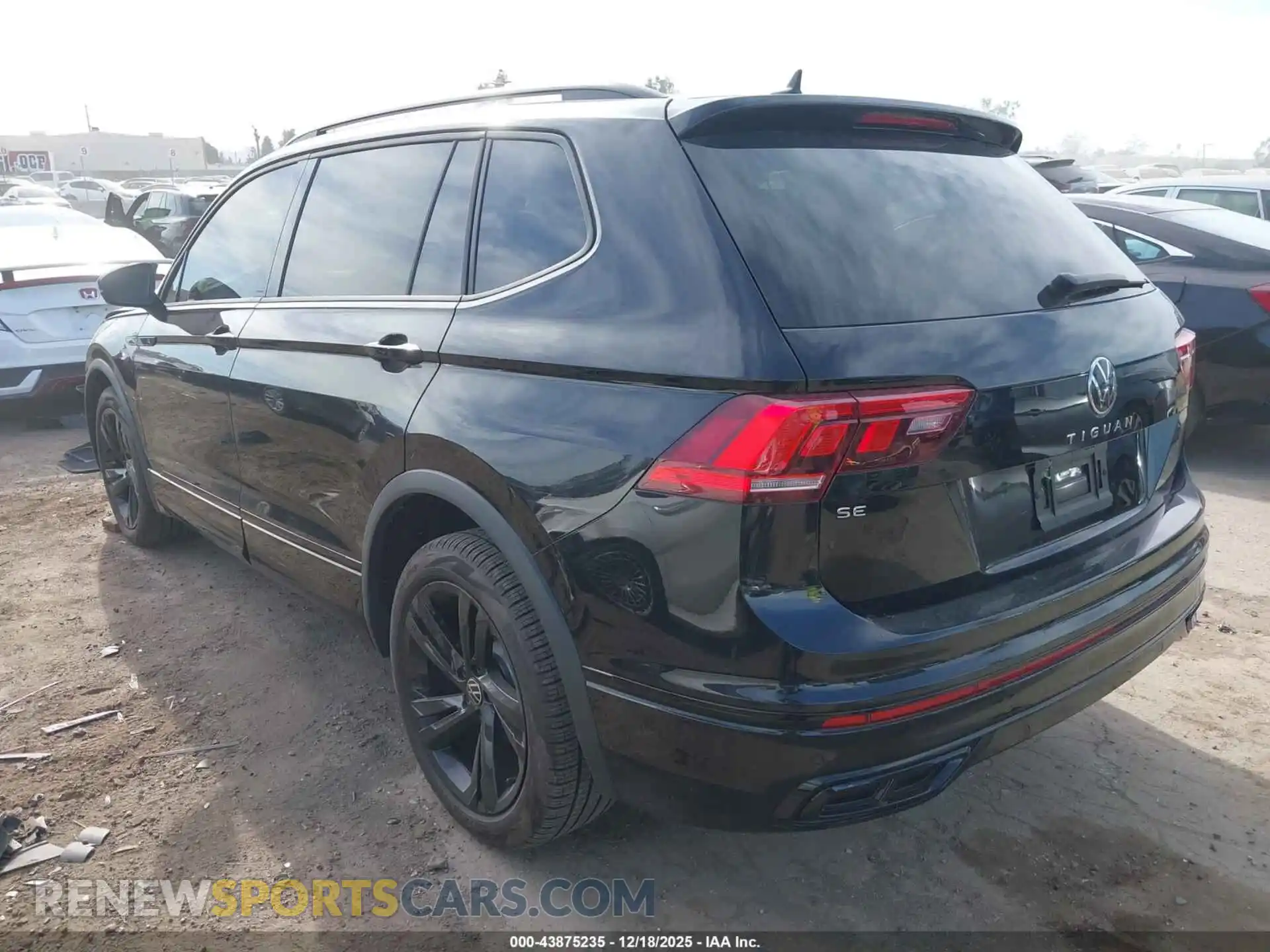 3 Фотография поврежденного автомобиля 3VVCB7AX4PM138015 VOLKSWAGEN TIGUAN 2023