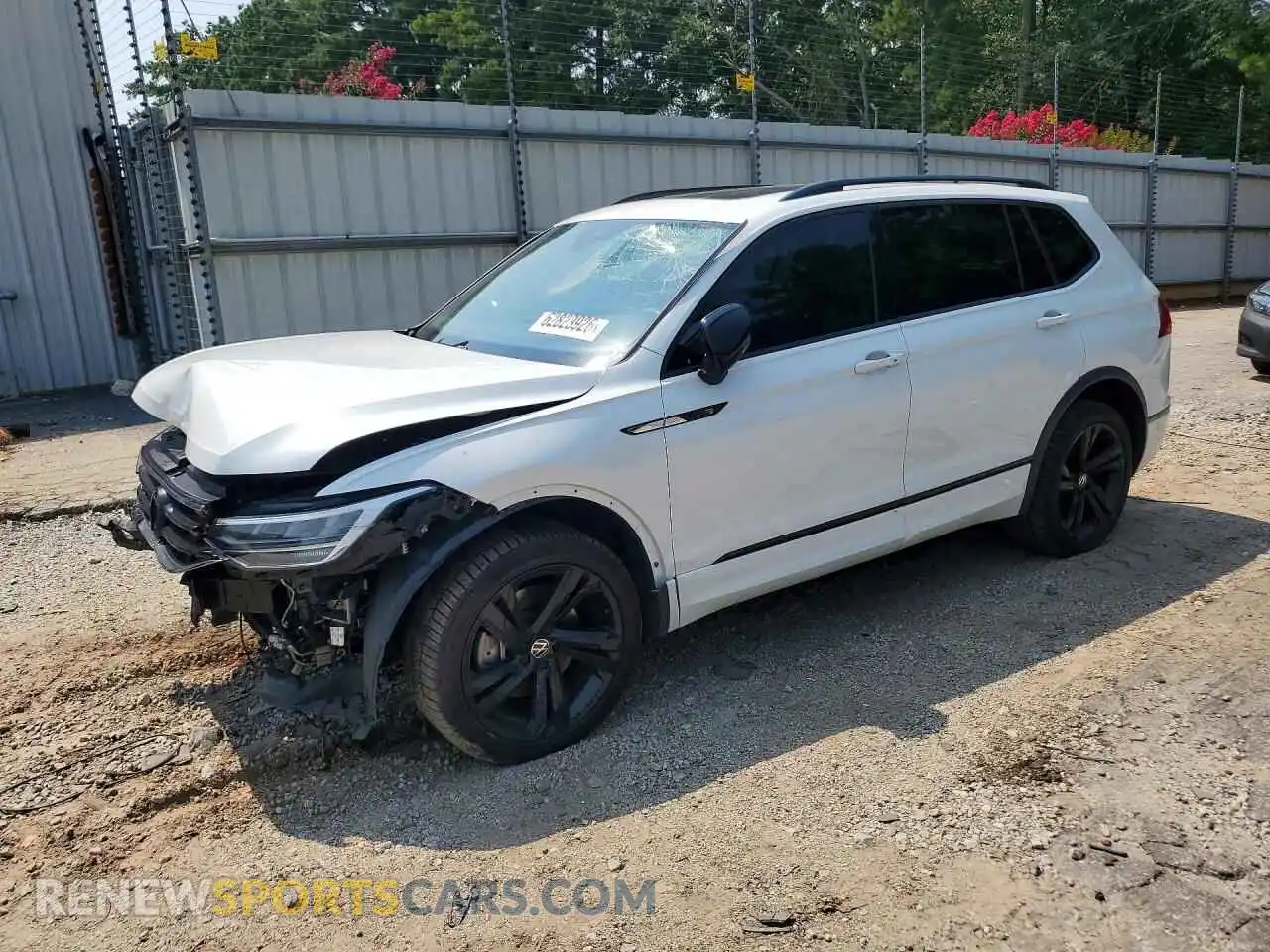 1 Фотография поврежденного автомобиля 3VVCB7AX5PM010141 VOLKSWAGEN TIGUAN 2023