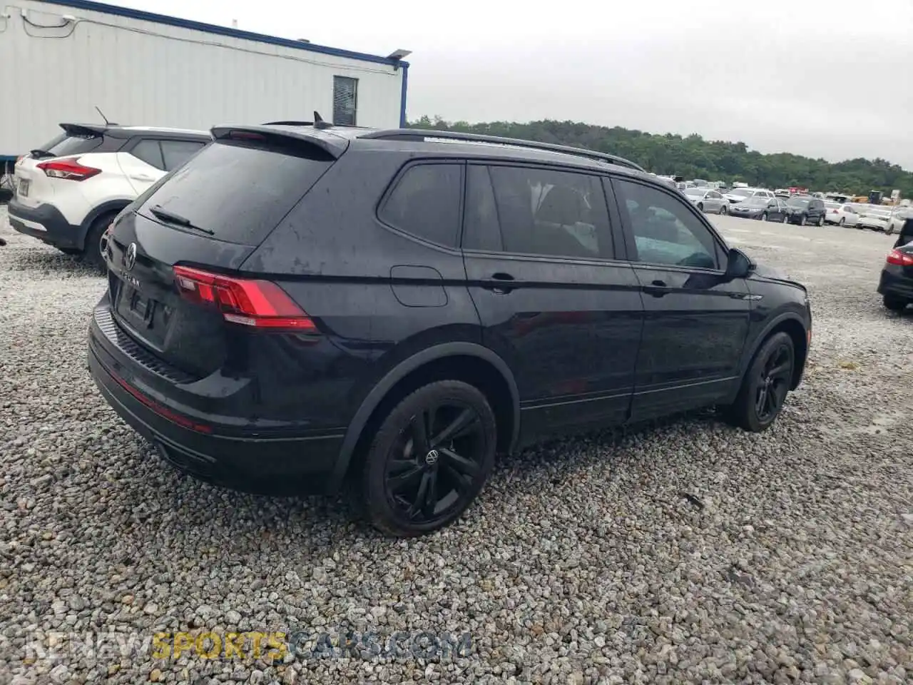 3 Photograph of a damaged car 3VVCB7AX5PM030017 VOLKSWAGEN TIGUAN 2023