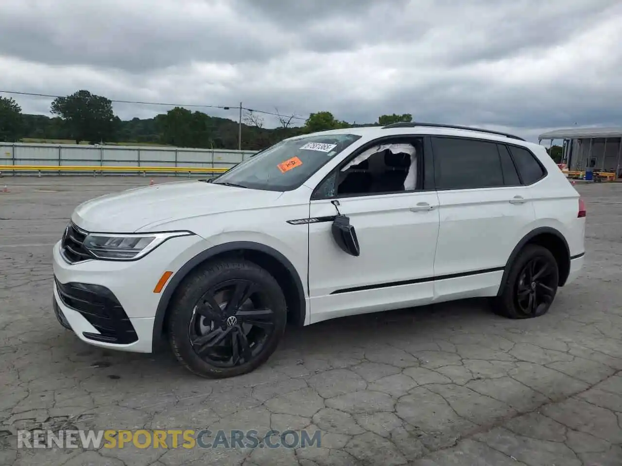 1 Photograph of a damaged car 3VVCB7AX6PM118946 VOLKSWAGEN TIGUAN 2023