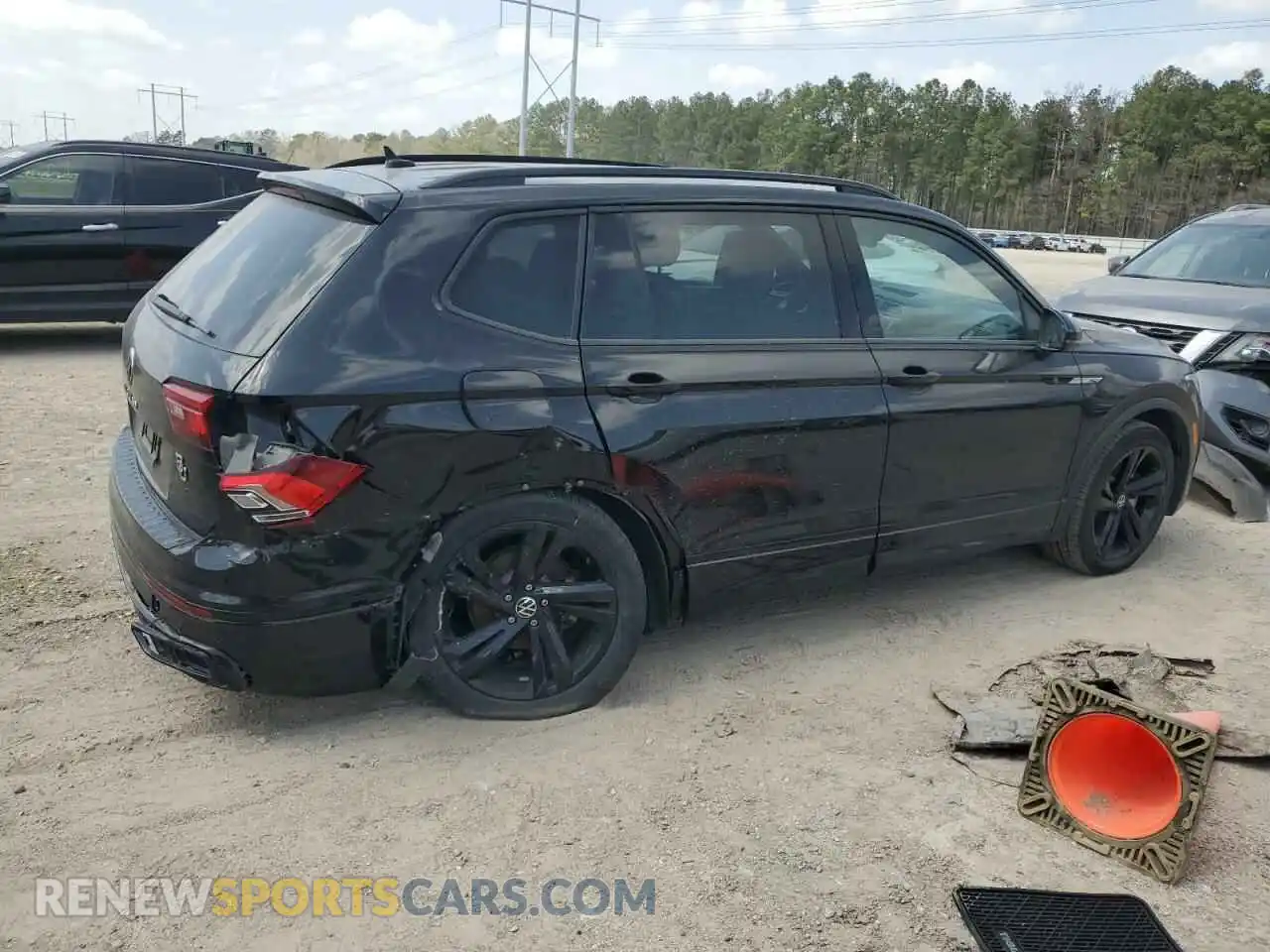 3 Фотография поврежденного автомобиля 3VVCB7AX7PM101508 VOLKSWAGEN TIGUAN 2023