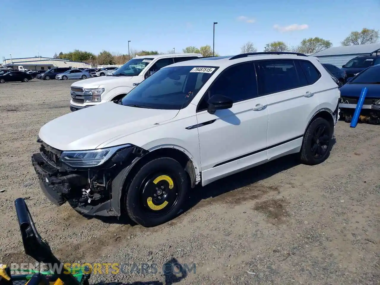 1 Photograph of a damaged car 3VVCB7AX8PM041755 VOLKSWAGEN TIGUAN 2023