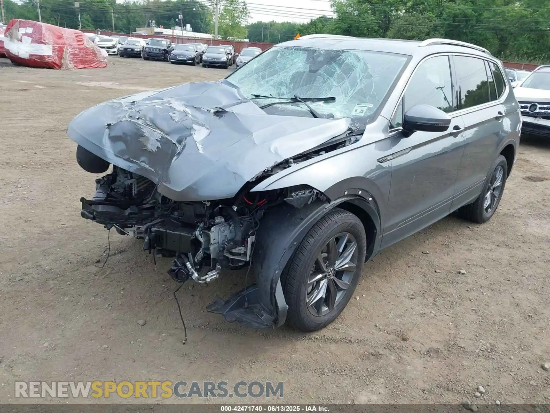 2 Photograph of a damaged car 3VVMB7AX0PM130207 VOLKSWAGEN TIGUAN 2023