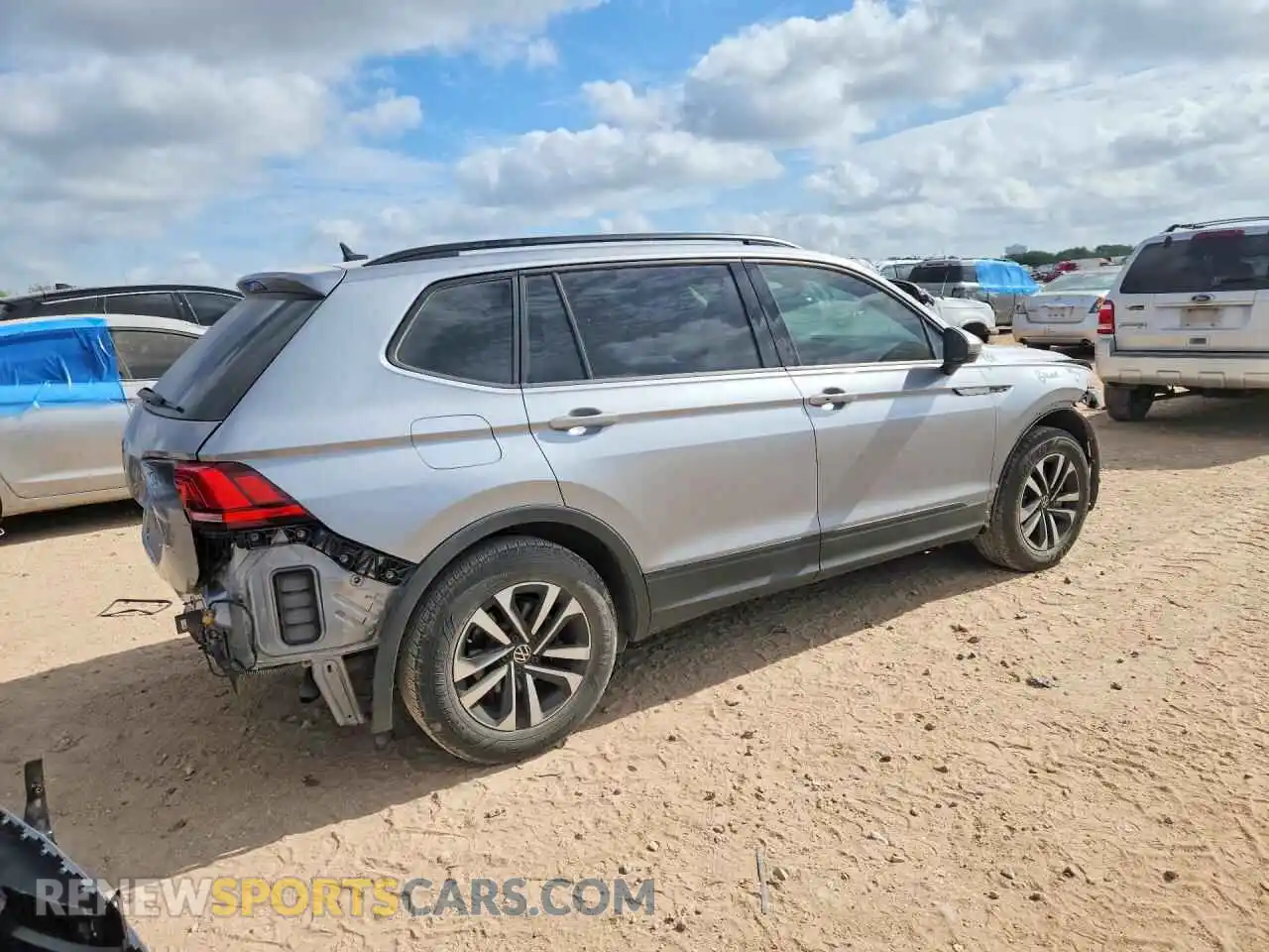 3 Photograph of a damaged car 3VVRB7AX2PM080271 VOLKSWAGEN TIGUAN 2023