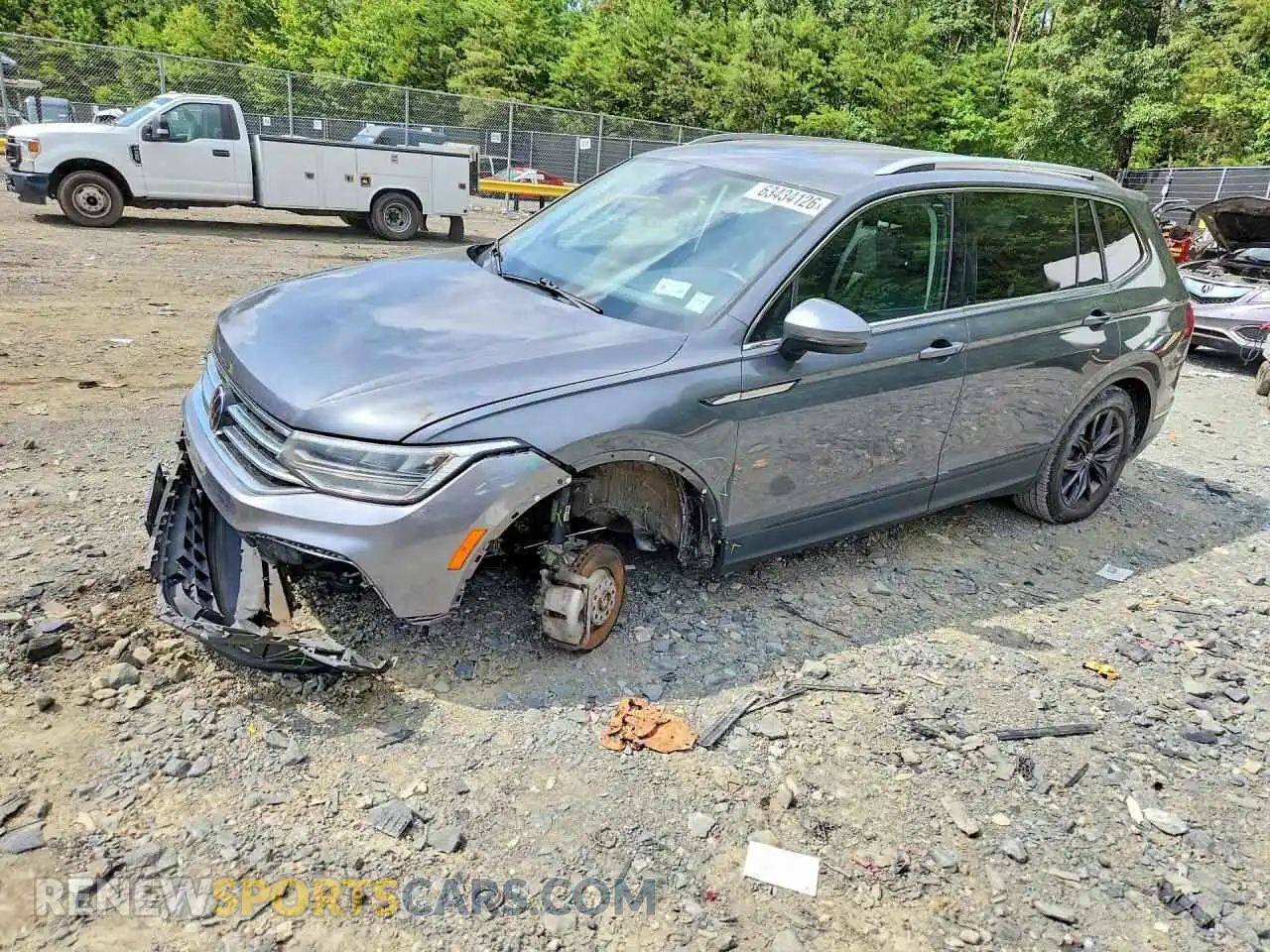 1 Photograph of a damaged car 3VV3B7AX8RM098198 VOLKSWAGEN TIGUAN 2024