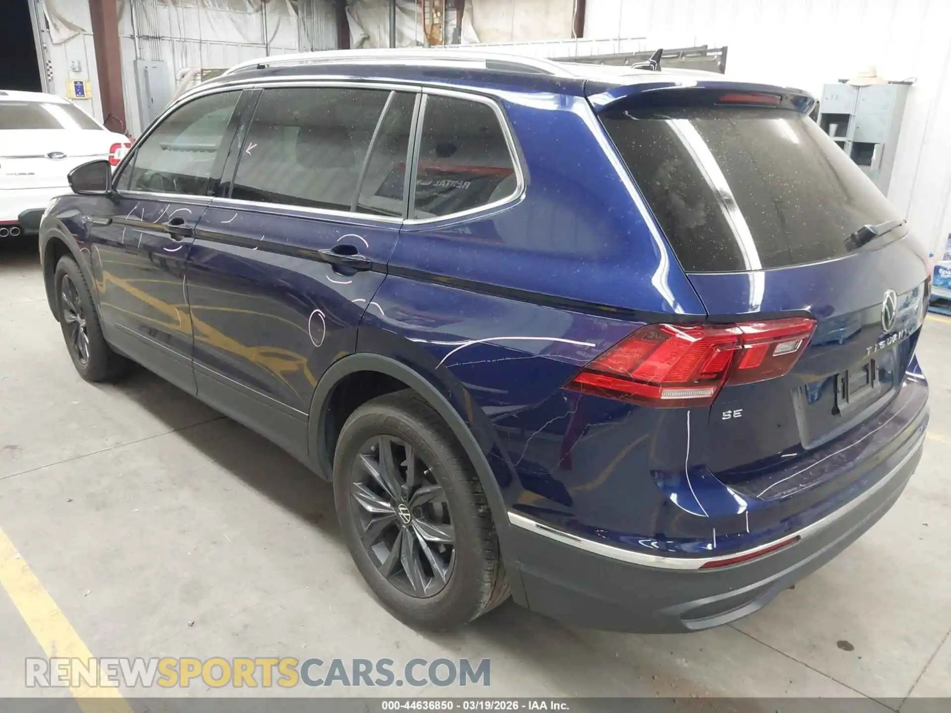 3 fotografías del automóvil dañado 3VV3B7AX9RM175628 VOLKSWAGEN TIGUAN 2024