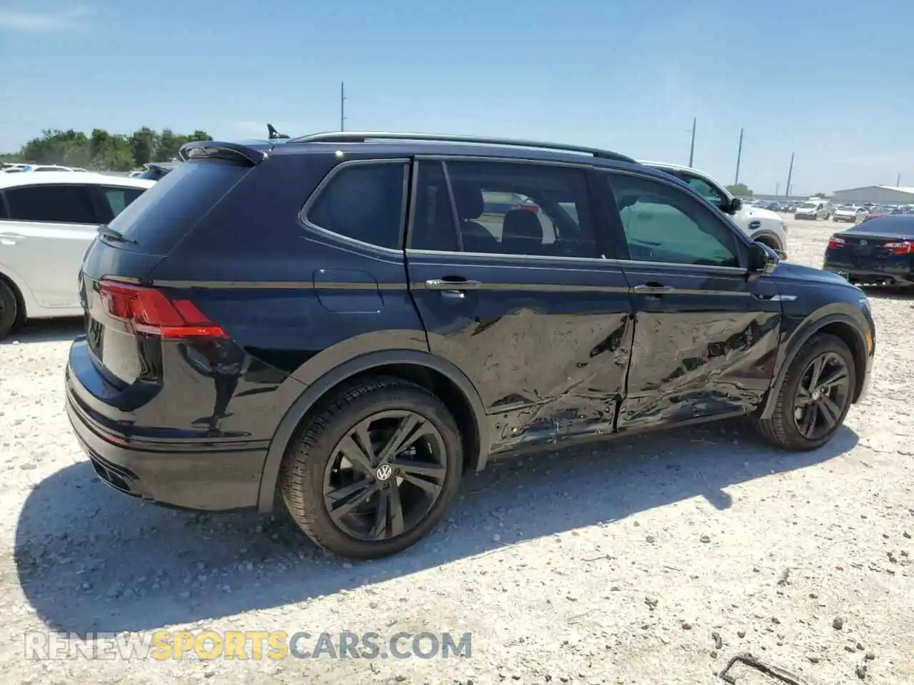 3 Photograph of a damaged car 3VVCB7AX0RM224988 VOLKSWAGEN TIGUAN 2024