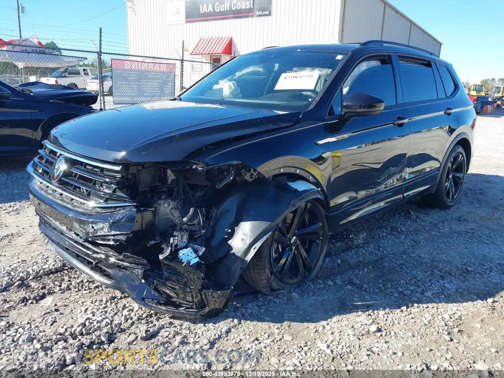 2 Photograph of a damaged car 3VVCB7AX1RM223364 VOLKSWAGEN TIGUAN 2024