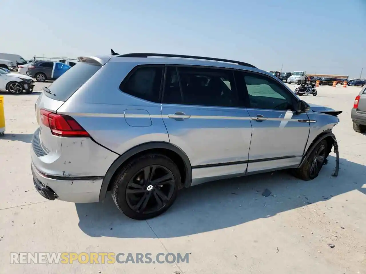 3 Photograph of a damaged car 3VVCB7AX7RM054192 VOLKSWAGEN TIGUAN 2024