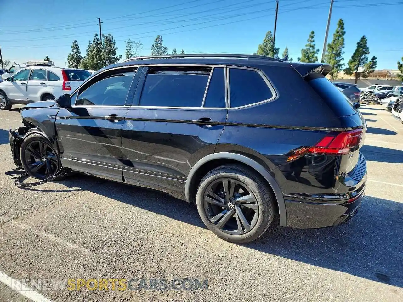 2 Photograph of a damaged car 3VVCB7AX9RM098968 VOLKSWAGEN TIGUAN 2024