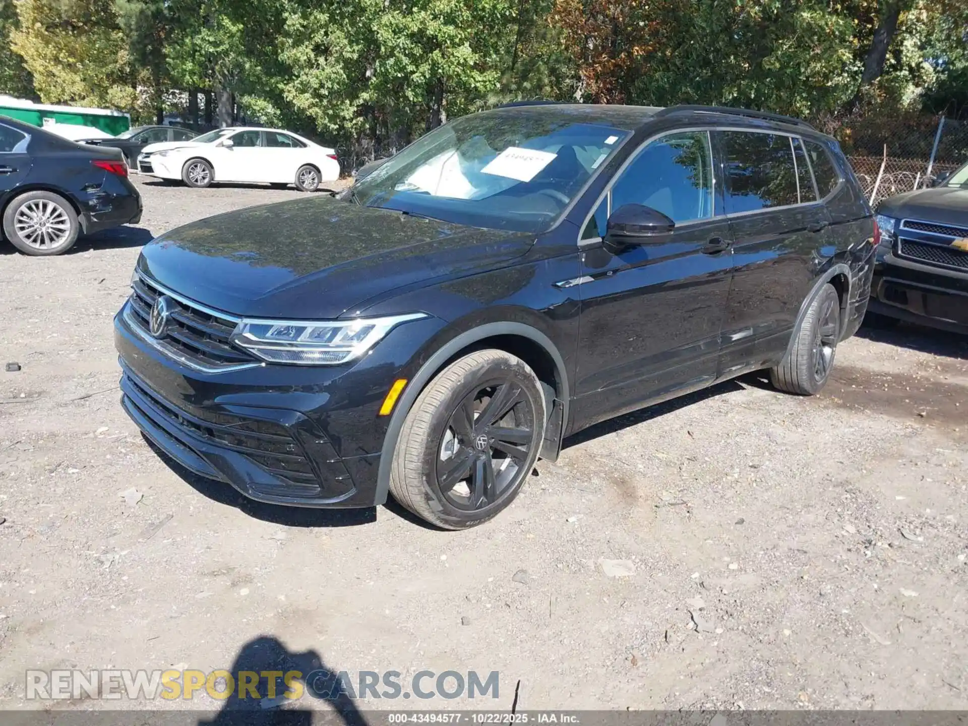 2 Фотография поврежденного автомобиля 3VVCB7AX9RM160417 VOLKSWAGEN TIGUAN 2024