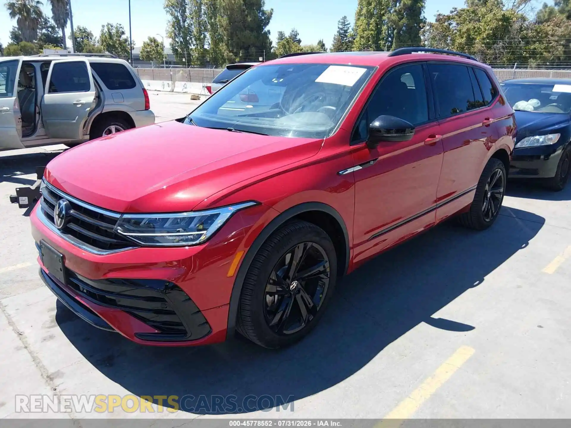 2 Photograph of a damaged car 3VVCB7AX9RM227307 VOLKSWAGEN TIGUAN 2024
