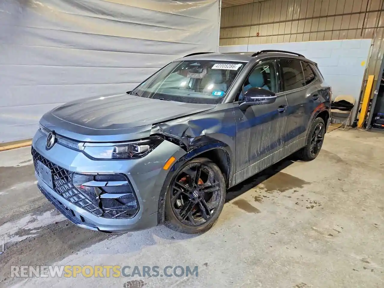 1 fotografías del automóvil dañado 3VVGR7RM2SM010775 VOLKSWAGEN TIGUAN 2025