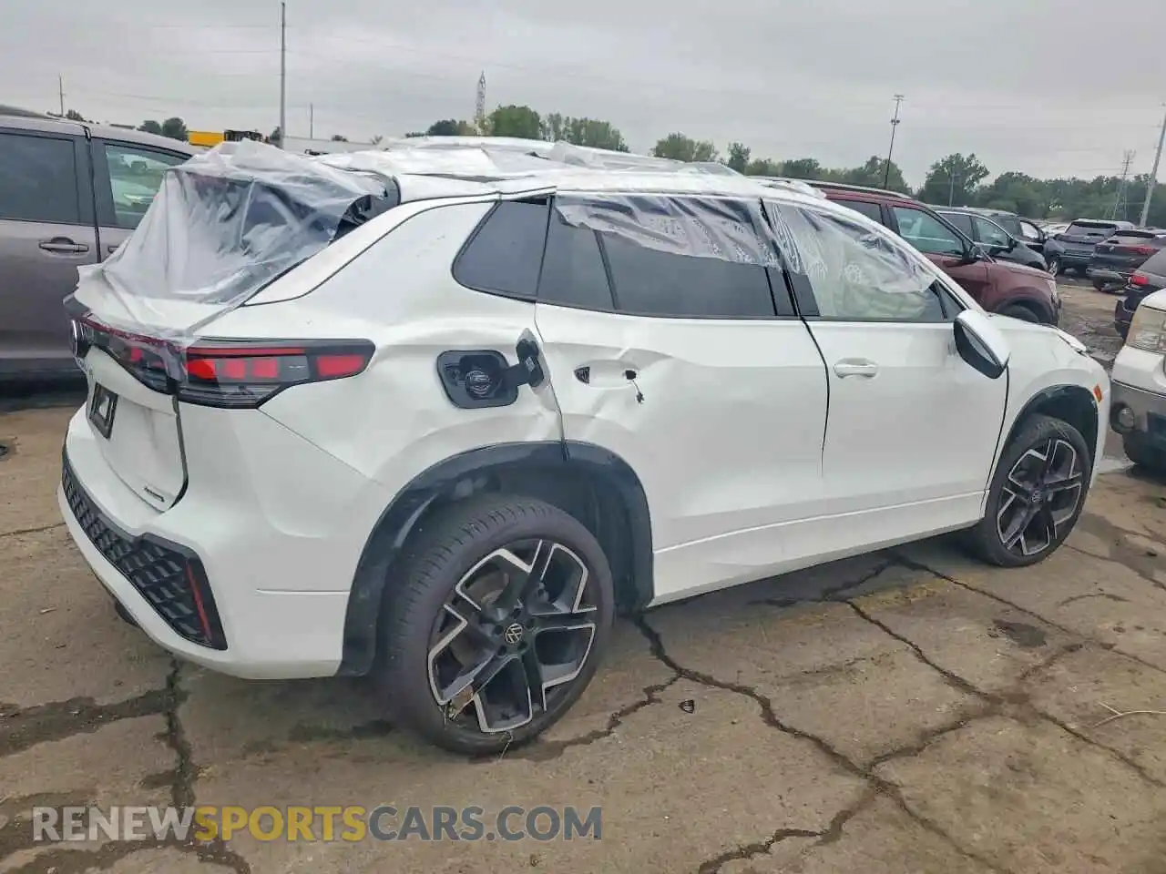 3 fotografías del automóvil dañado 3VVLR7RM0SM044339 VOLKSWAGEN TIGUAN 2025