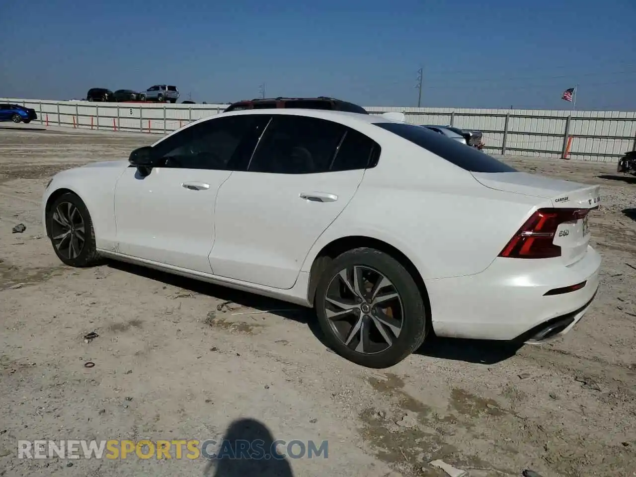 2 Photograph of a damaged car 7JR102FM1KG015838 VOLVO S60 2019