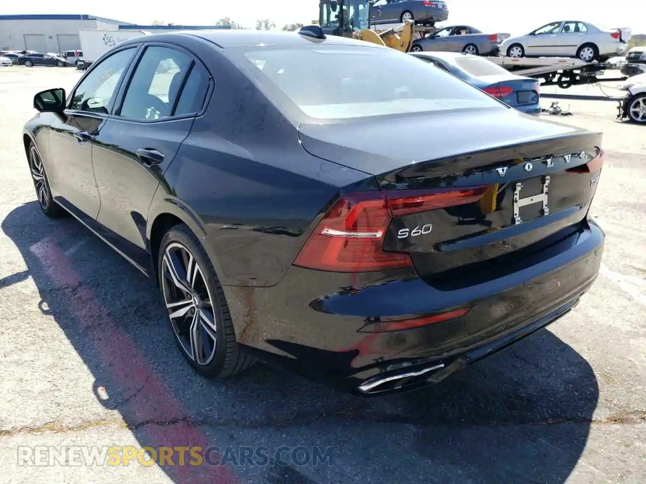 3 fotografías del automóvil dañado 7JR102FM4KG017163 VOLVO S60 2019