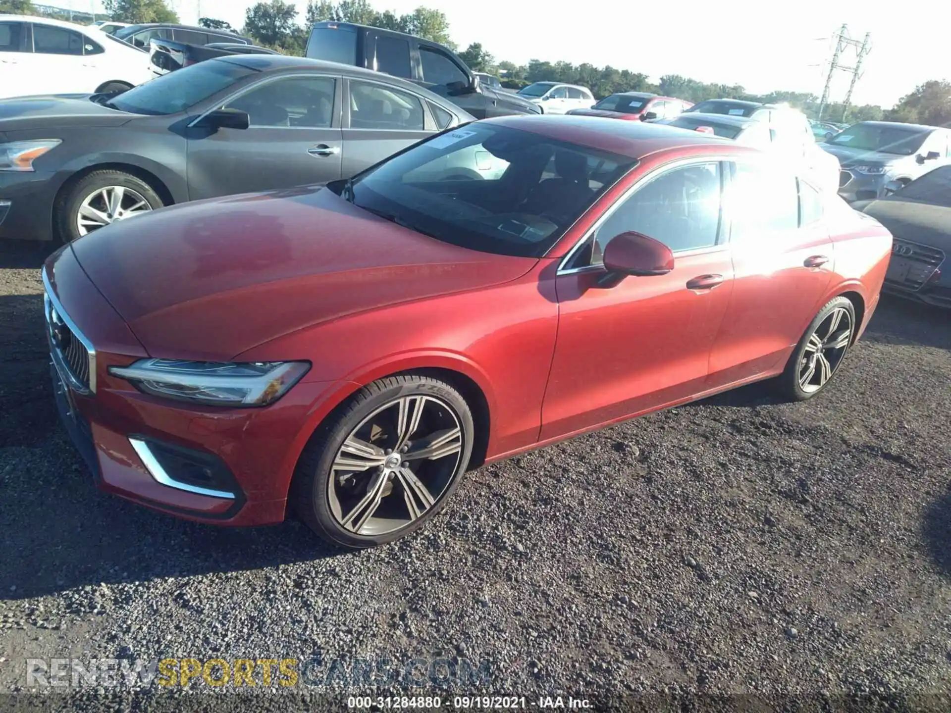 2 Photograph of a damaged car 7JRA22TL4KG002541 VOLVO S60 2019