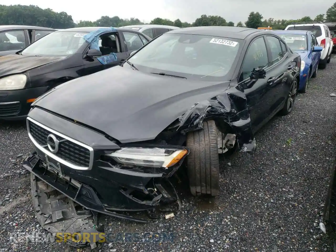 2 fotografías del automóvil dañado 7JRA22TM5KG016327 VOLVO S60 2019
