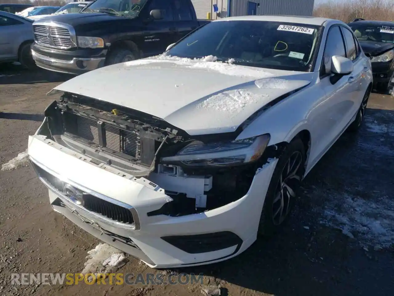 2 Photograph of a damaged car 7JR102FK7LG044289 VOLVO S60 2020