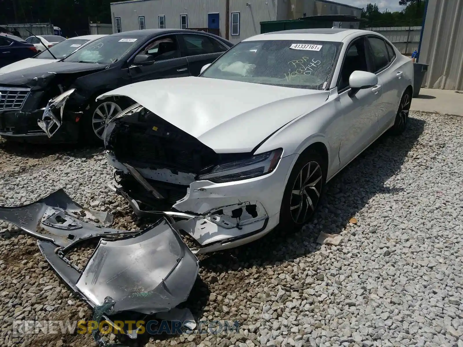 2 Photograph of a damaged car 7JRA22TK1LG060745 VOLVO S60 2020