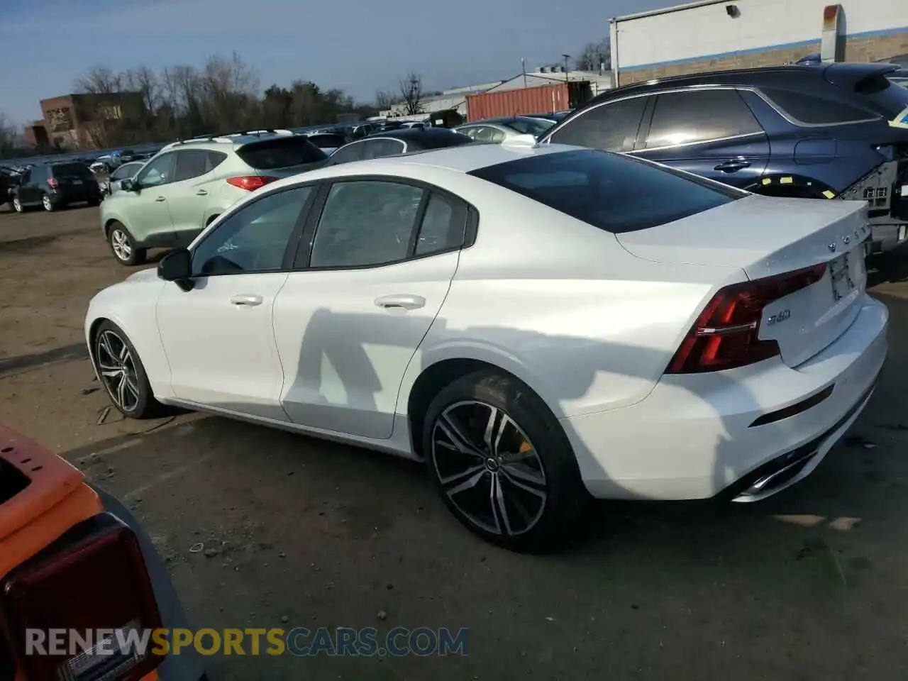 2 Photograph of a damaged car 7JRA22TM7LG064056 VOLVO S60 2020