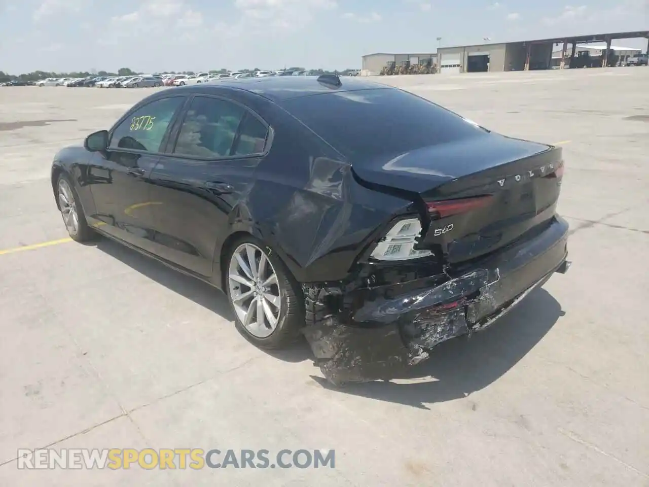 3 Photograph of a damaged car 7JR102FK1MG091223 VOLVO S60 2021