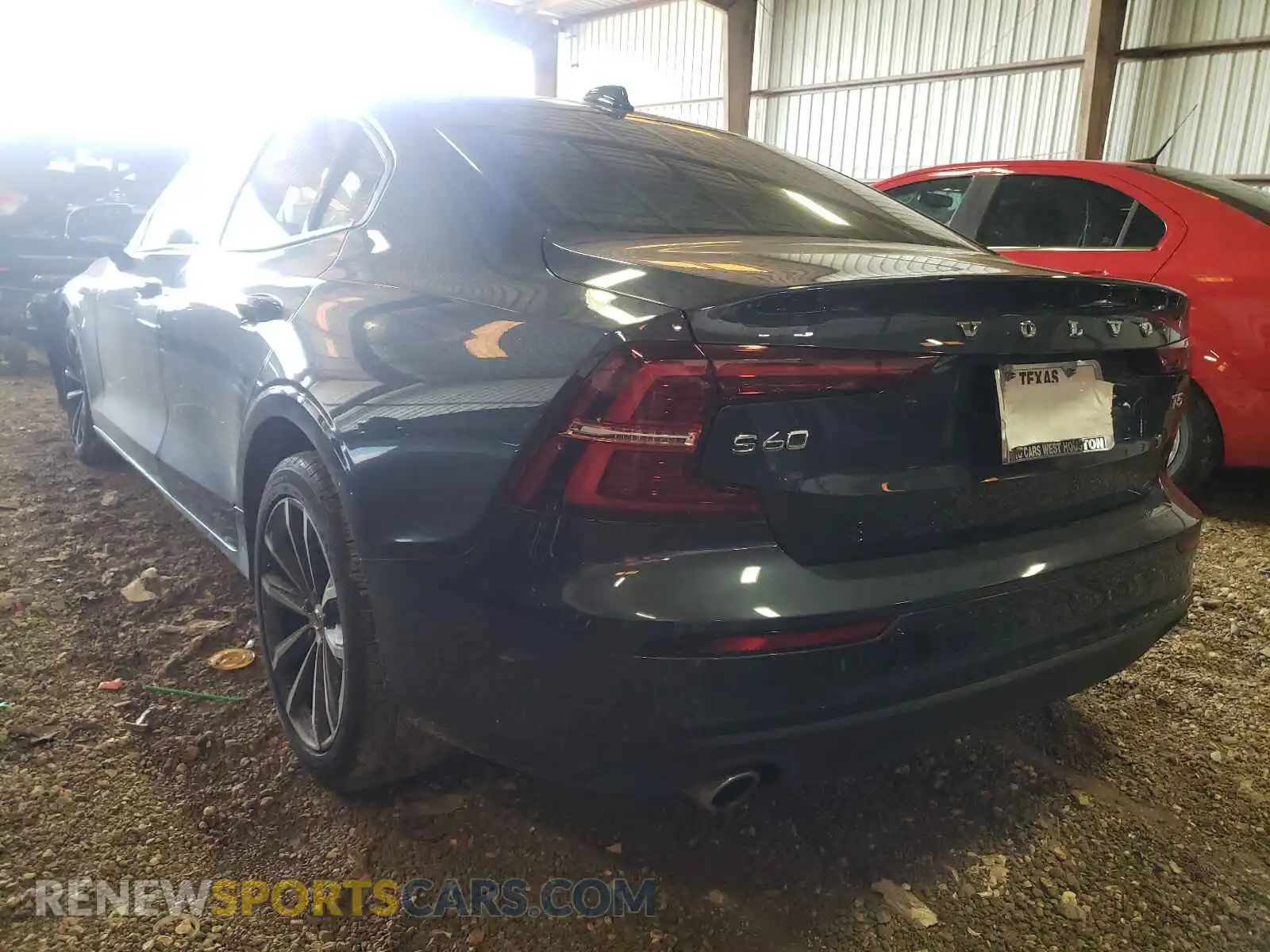 3 Photograph of a damaged car 7JR102FK5MG092259 VOLVO S60 2021