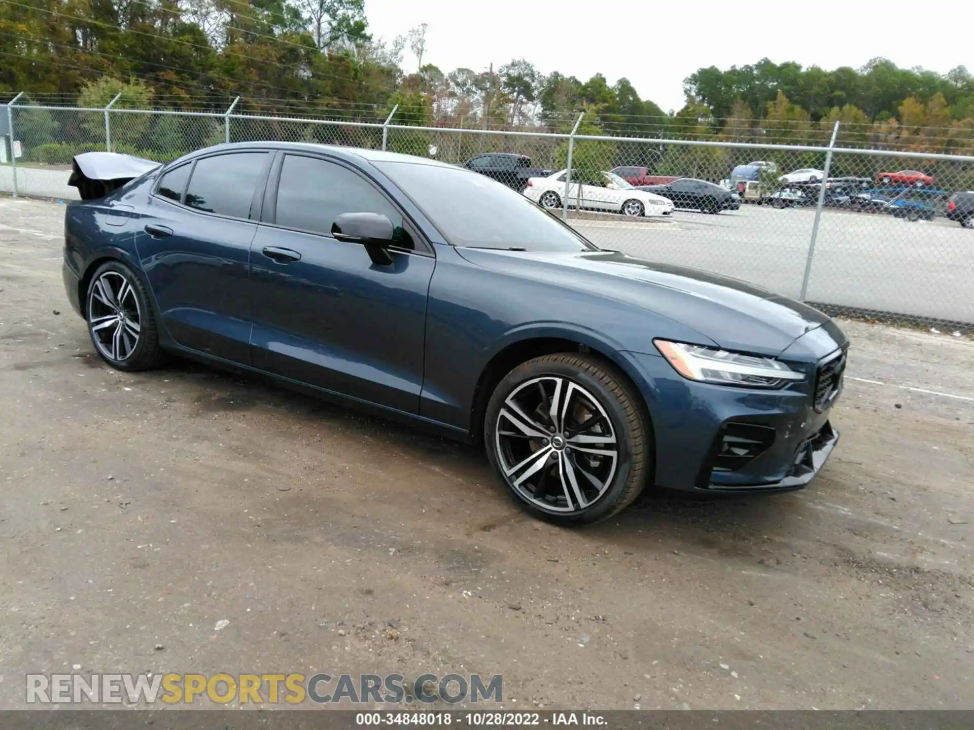 1 Photograph of a damaged car 7JR102FM6MG092076 VOLVO S60 2021