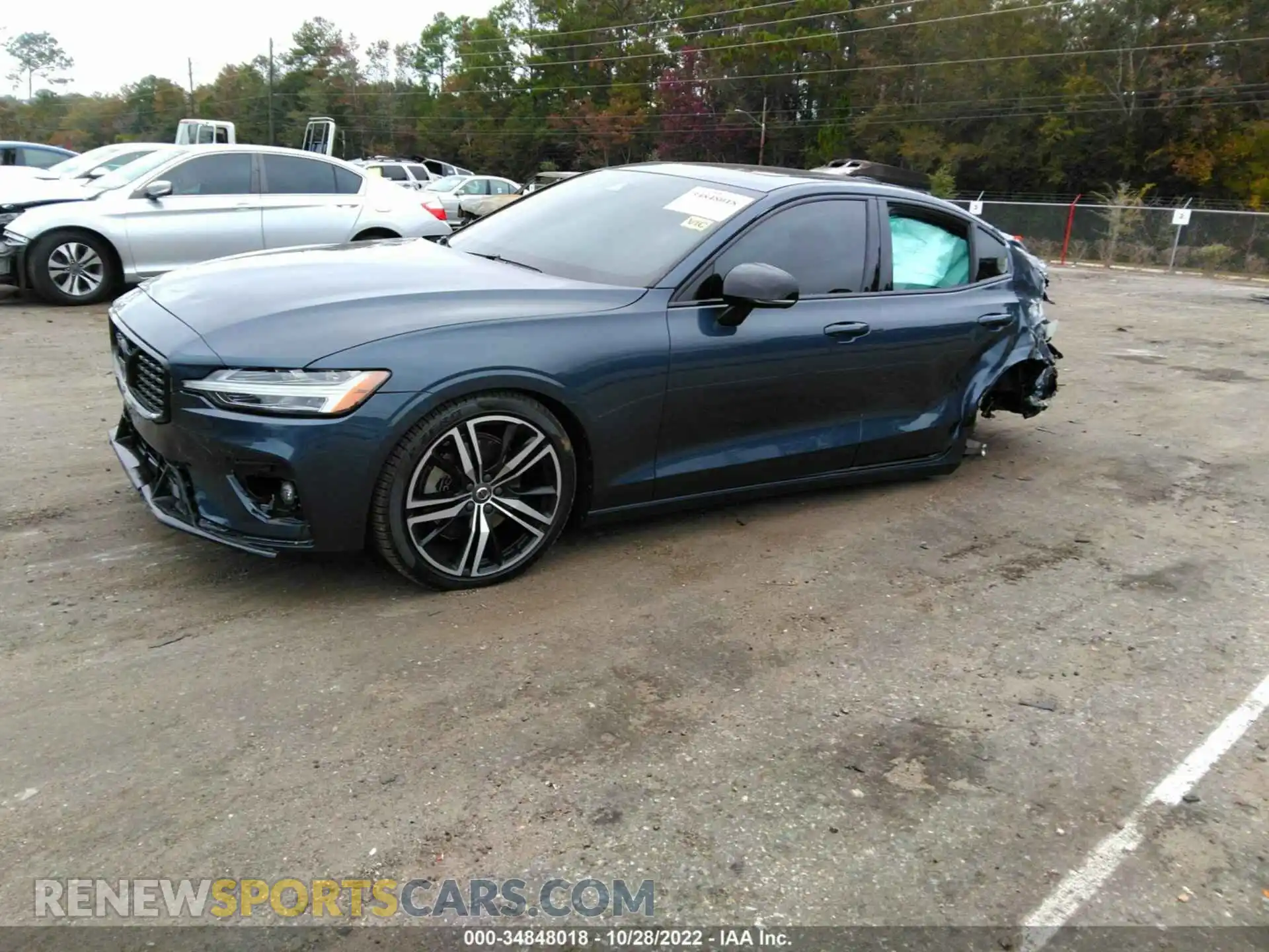 2 Photograph of a damaged car 7JR102FM6MG092076 VOLVO S60 2021