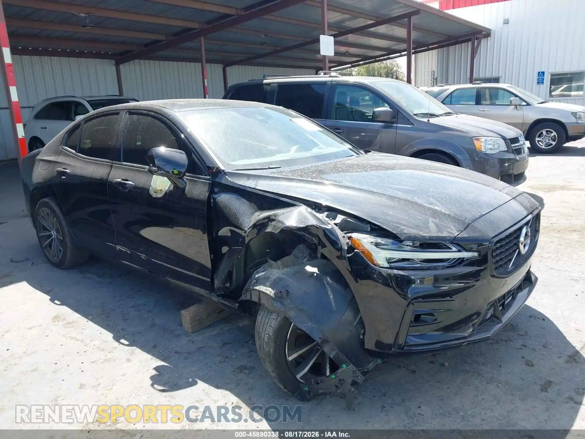 1 Фотография поврежденного автомобиля 7JR102FZ0MG123267 VOLVO S60 2021