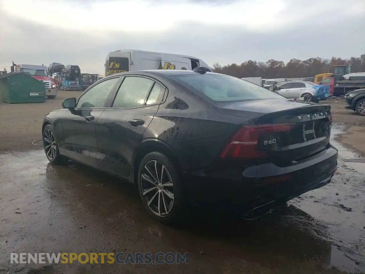 3 Photograph of a damaged car 7JR102TZ1MG108894 VOLVO S60 2021