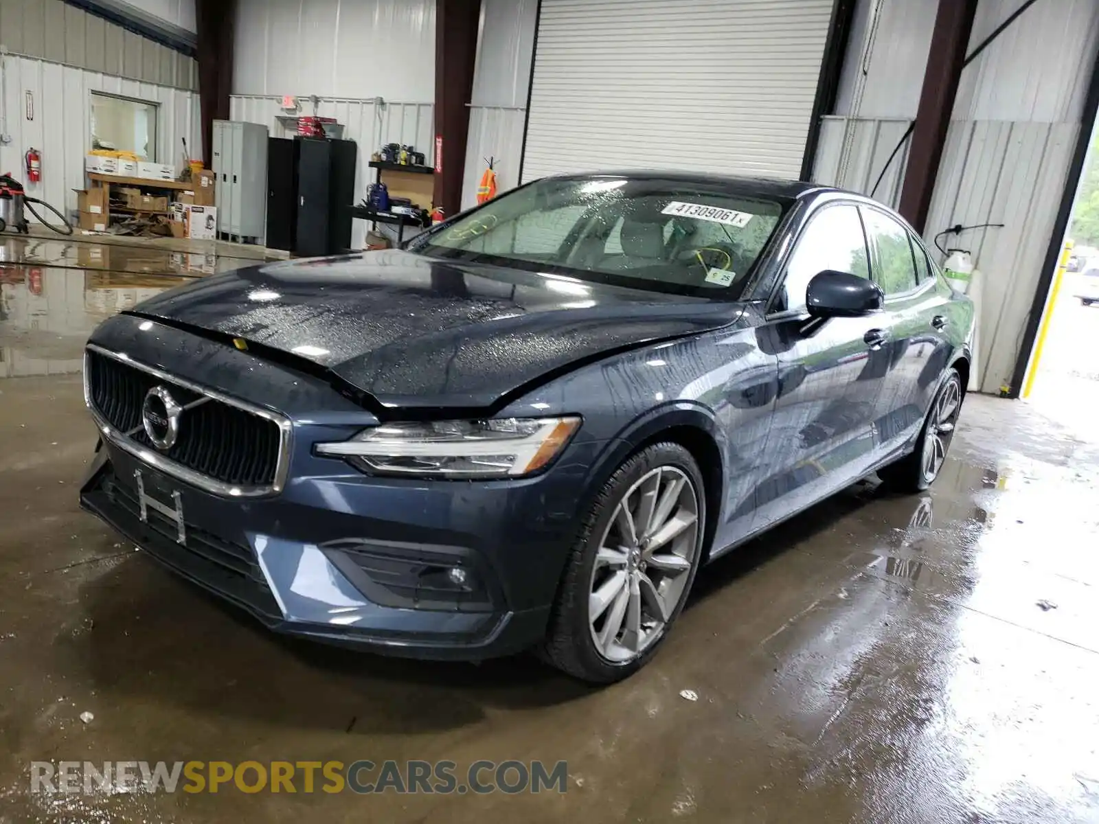 2 Photograph of a damaged car 7JRA22TK3MG081520 VOLVO S60 2021