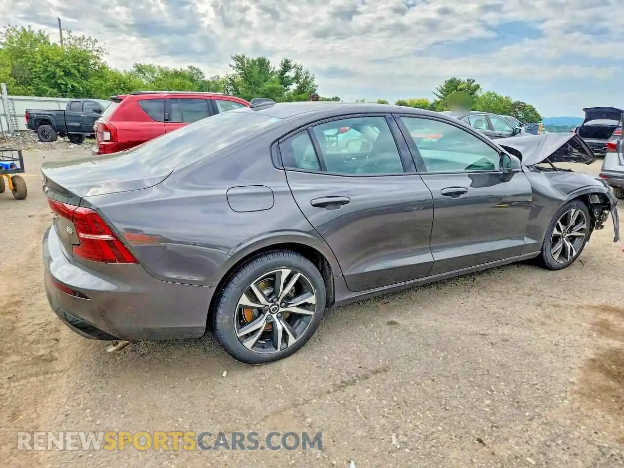 3 Photograph of a damaged car 7JRL12FK6RG322016 VOLVO S60 2024