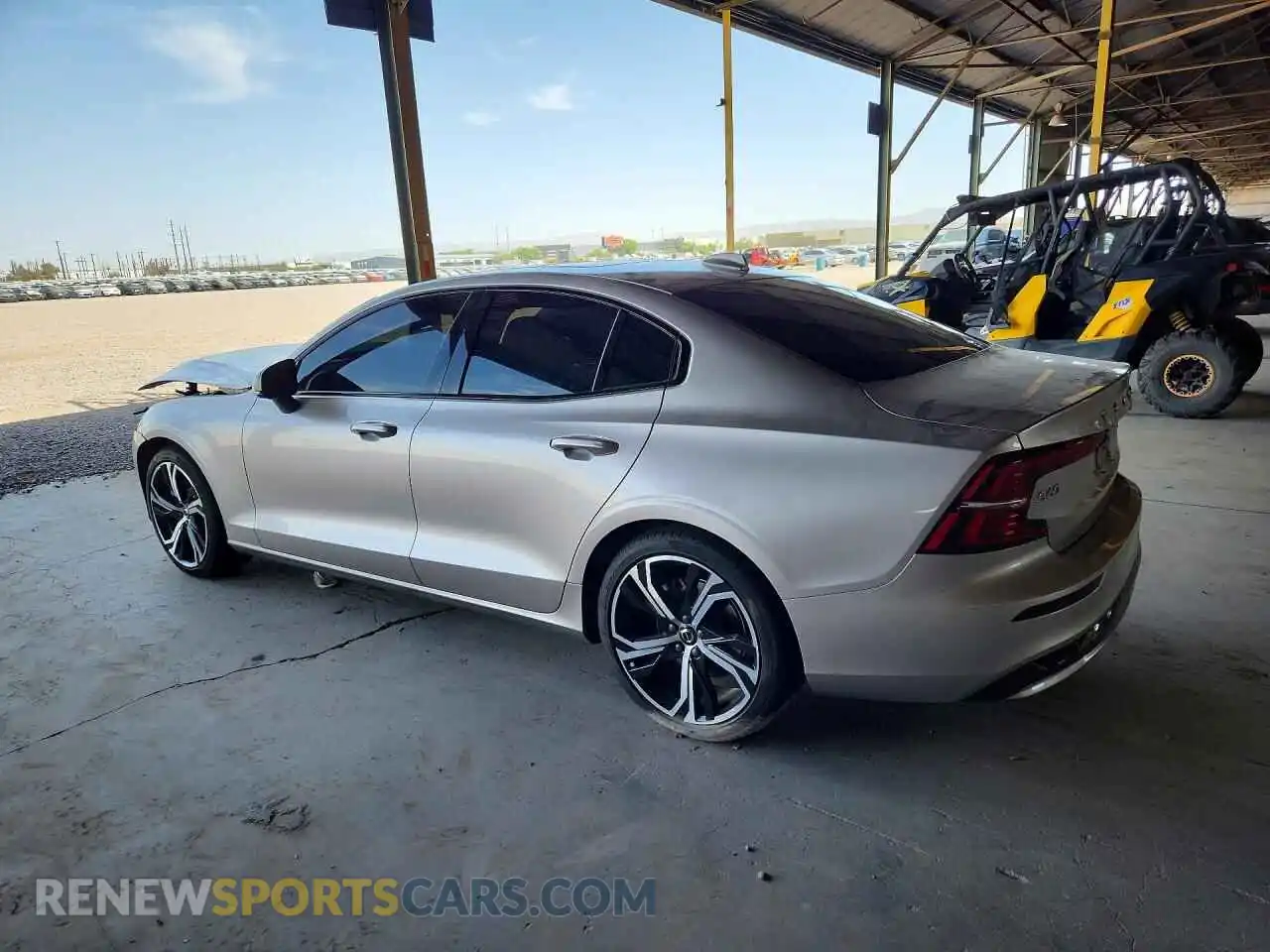 2 Photograph of a damaged car 7JRL12TK1RG315740 VOLVO S60 2024