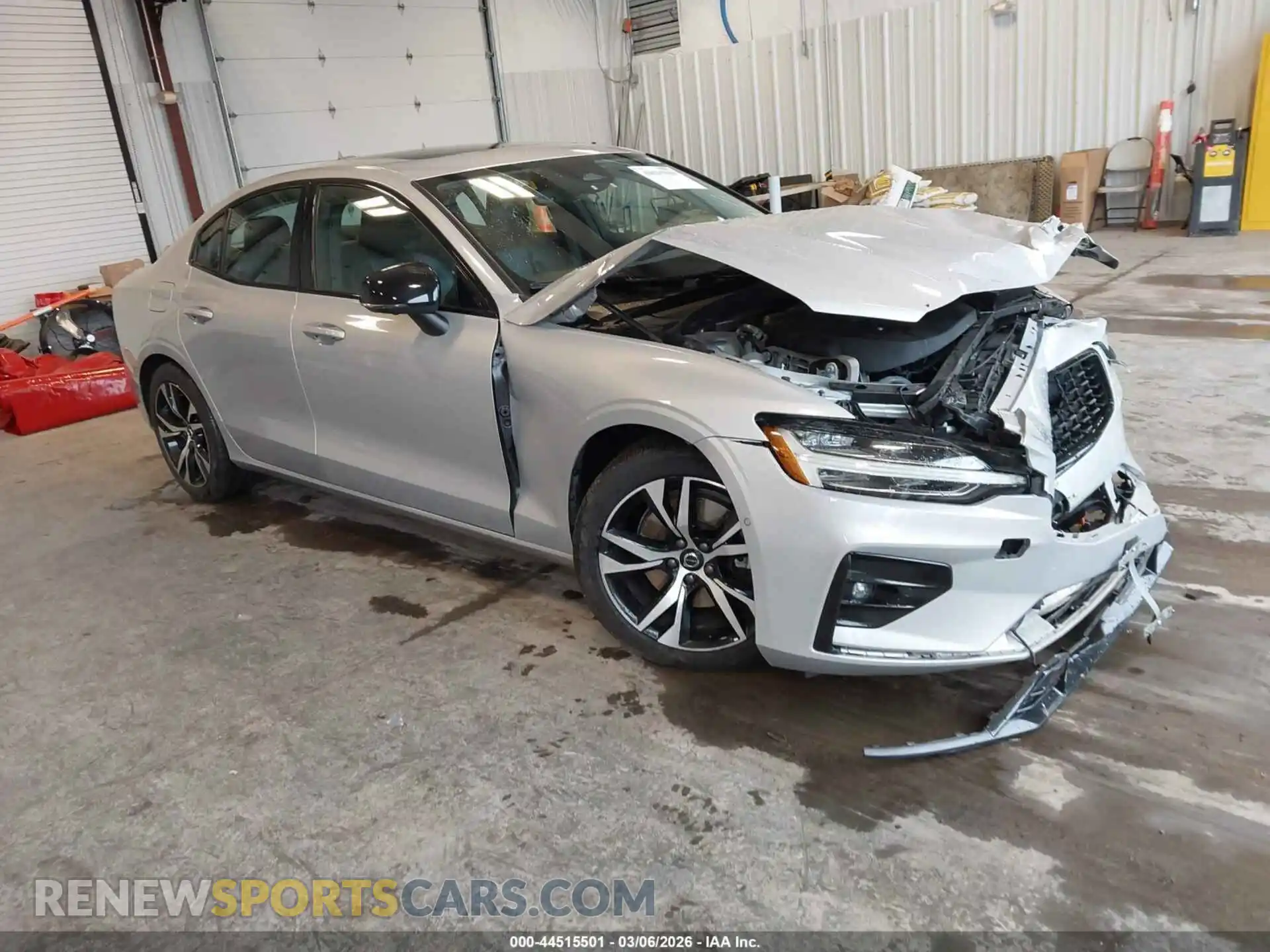 1 Photograph of a damaged car 7JRL12TL1RG315715 VOLVO S60 2024