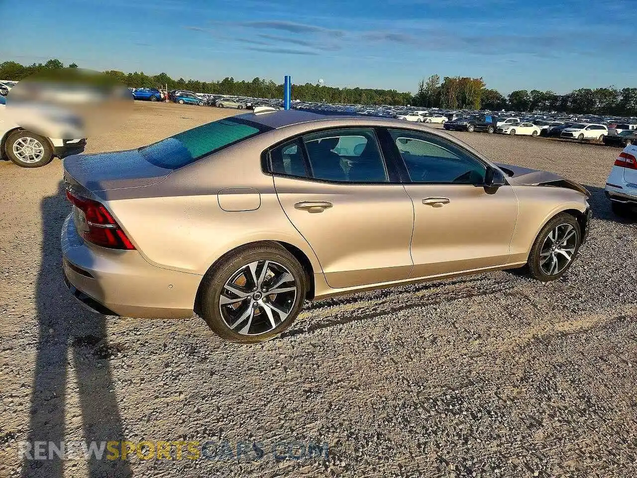 3 Photograph of a damaged car 7JRL12TL2RG299850 VOLVO S60 2024