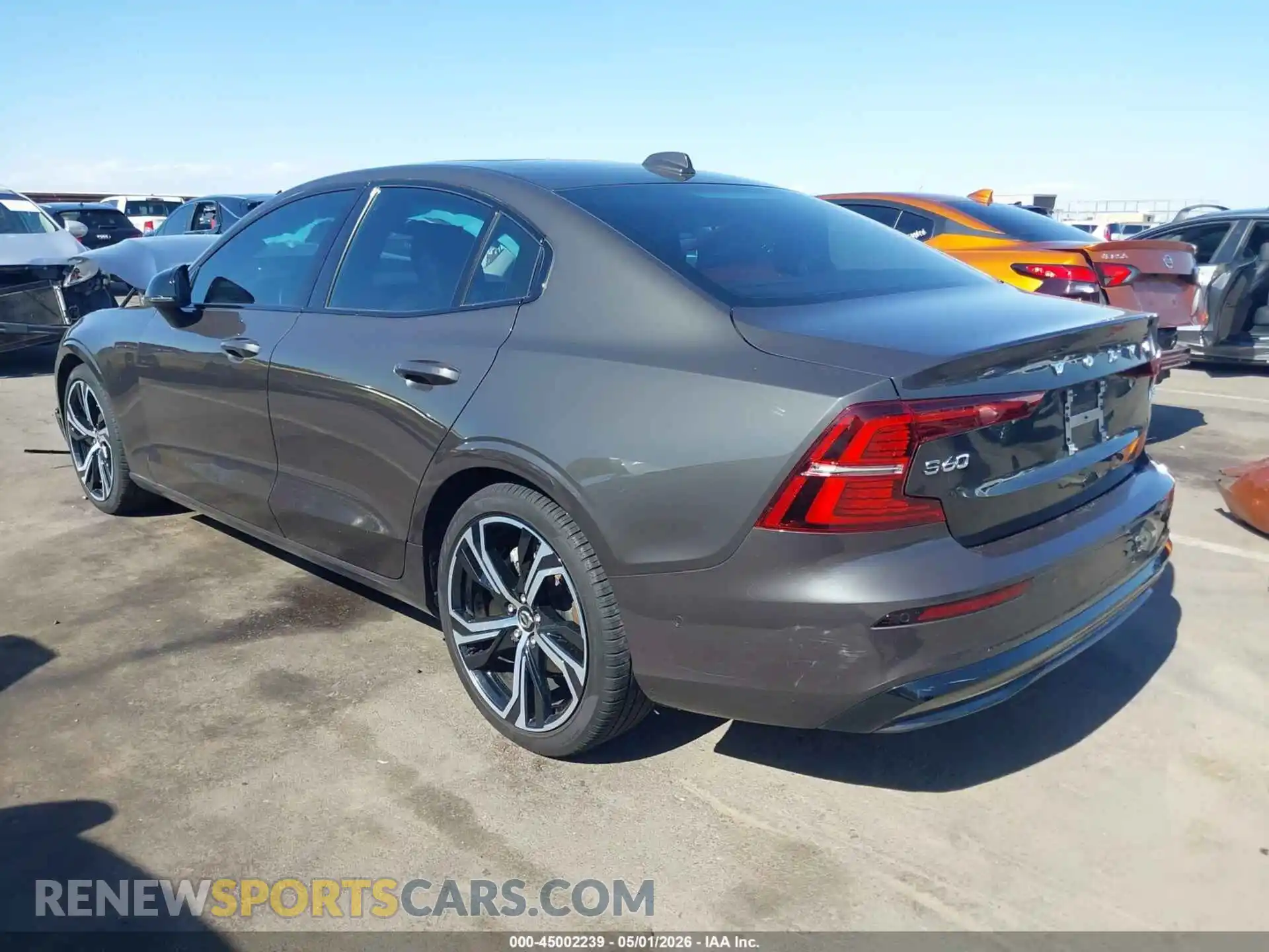 3 Photograph of a damaged car 7JRL12TL2RG316887 VOLVO S60 2024