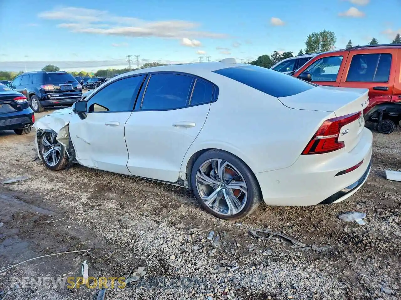 2 Photograph of a damaged car 7JRL12TL4RG304997 VOLVO S60 2024