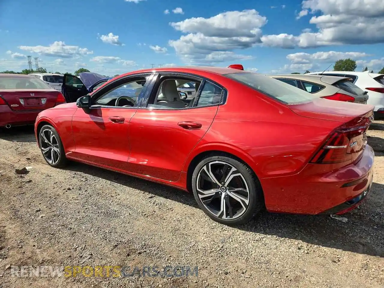 2 Photograph of a damaged car 7JRL12TL5RG303938 VOLVO S60 2024