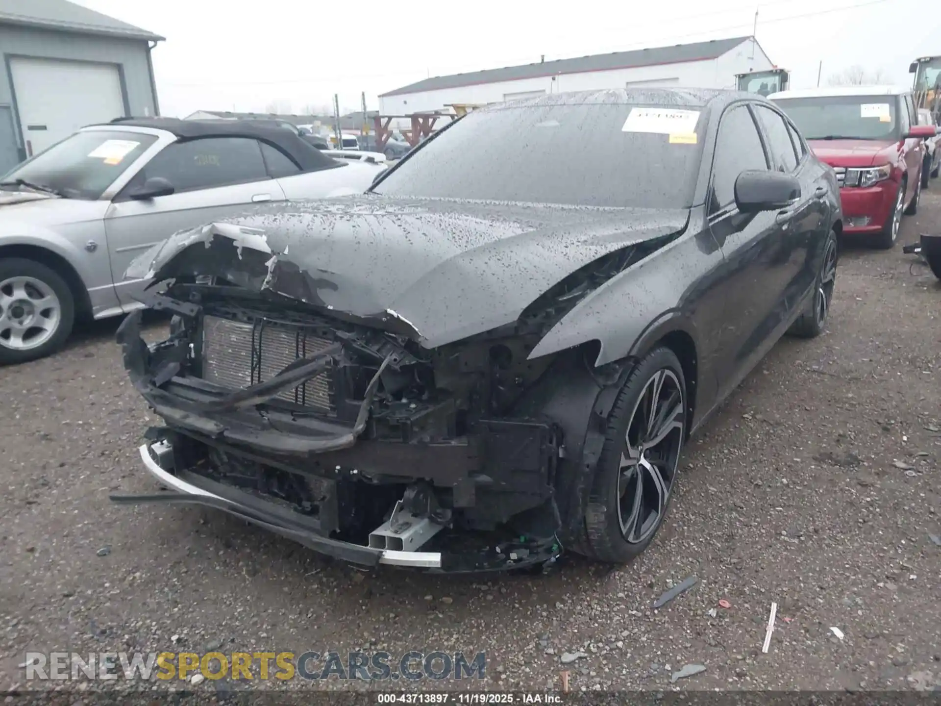 2 Photograph of a damaged car 7JRL12TL7RG298578 VOLVO S60 2024