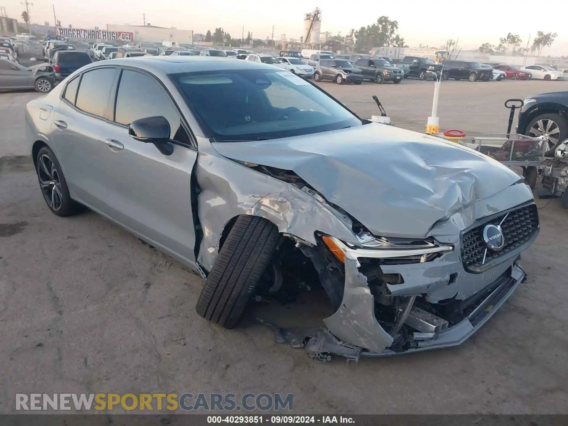 1 Photograph of a damaged car 7JRL12TL7RG310535 VOLVO S60 2024