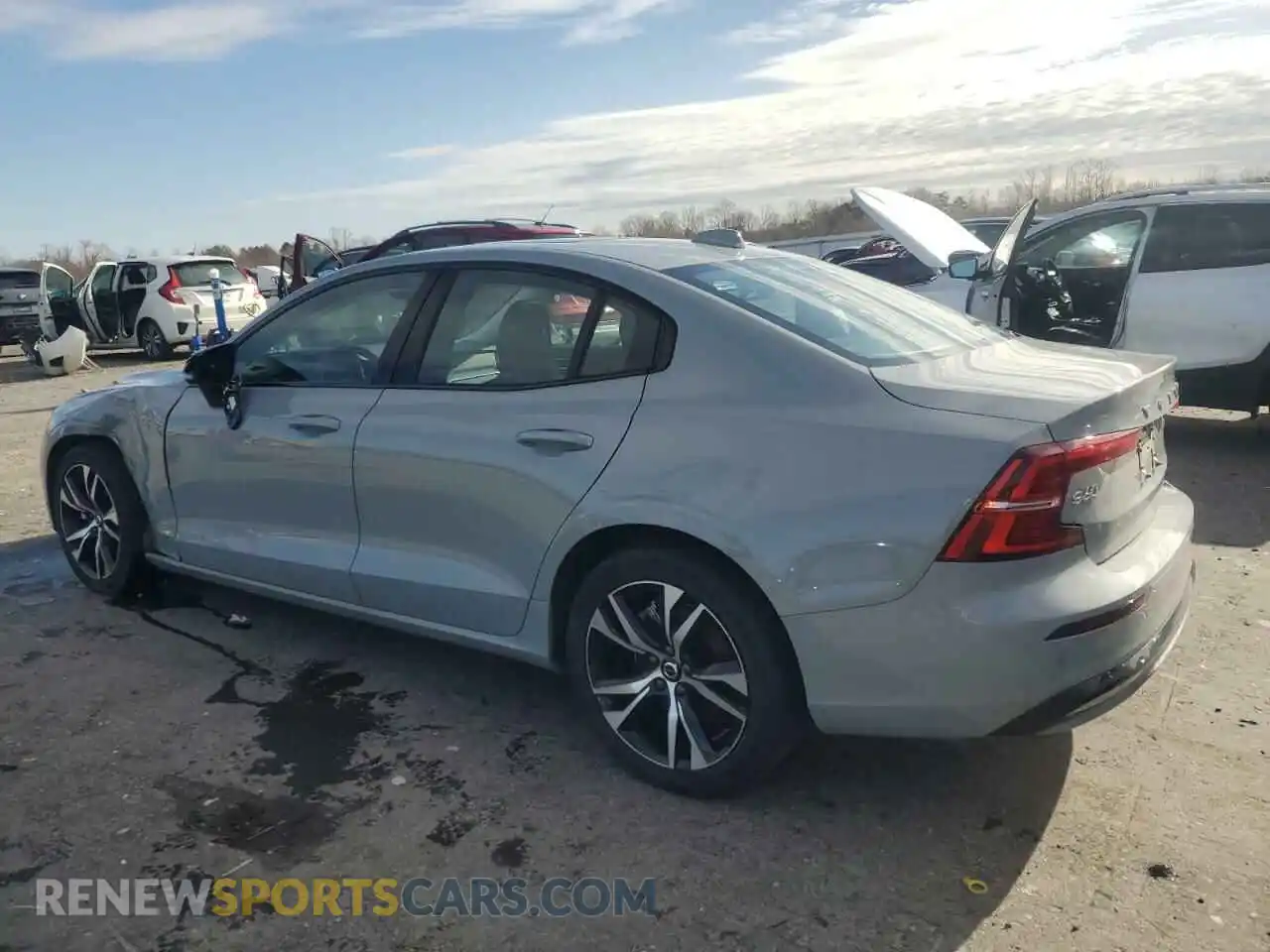 2 Photograph of a damaged car 7JRL12FK4RG323228 VOLVO S60 CORE 2024