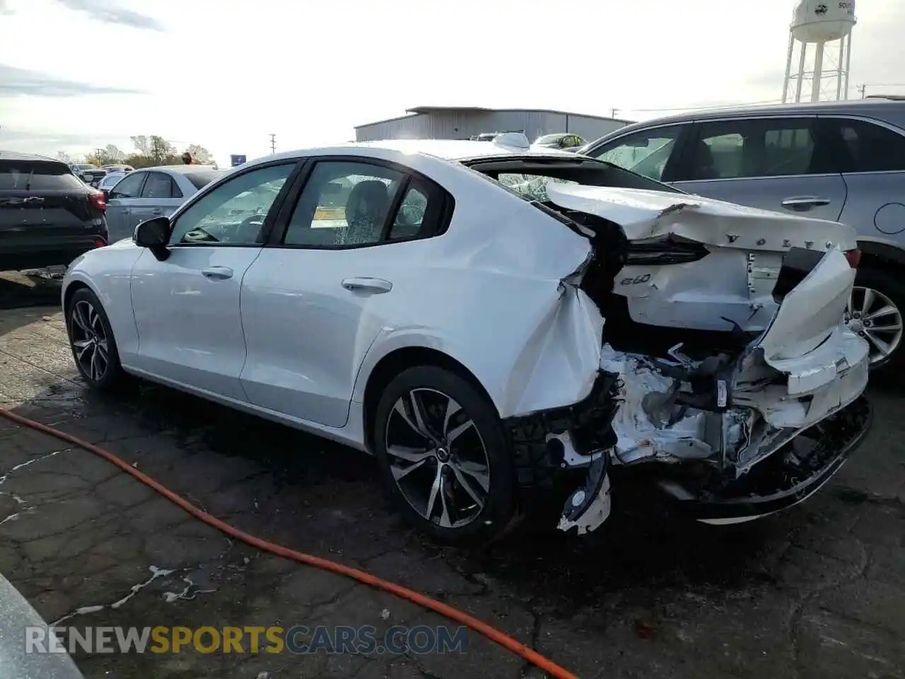 2 Photograph of a damaged car 7JRL12FK5RG323903 VOLVO S60 CORE 2024
