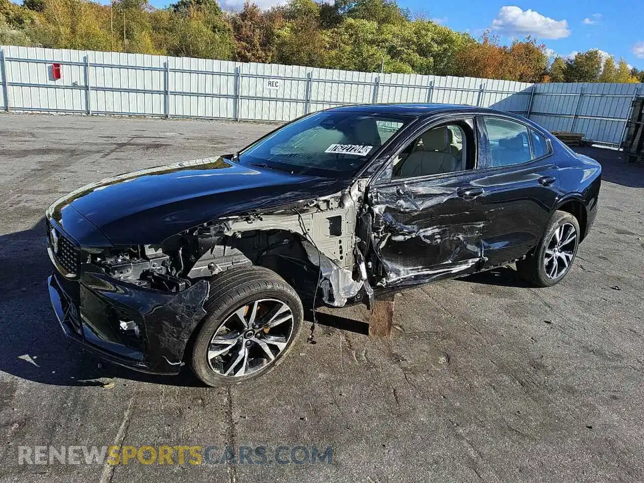 1 Photograph of a damaged car 7JRL12FK7RG280908 VOLVO S60 CORE 2024