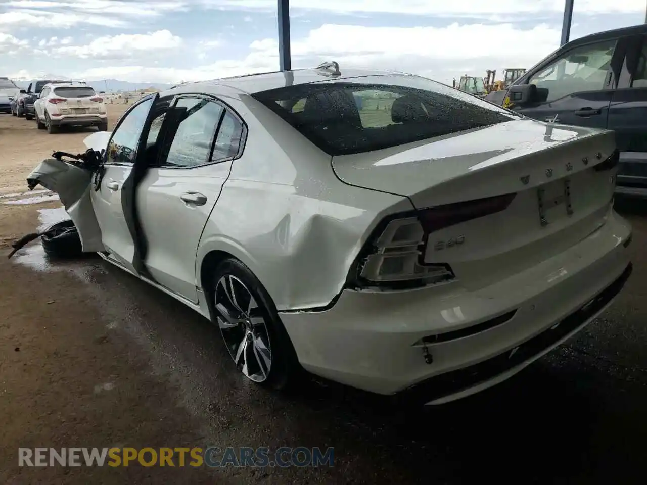 2 Photograph of a damaged car 7JRL12GJXSG364362 VOLVO S60 CORE 2025